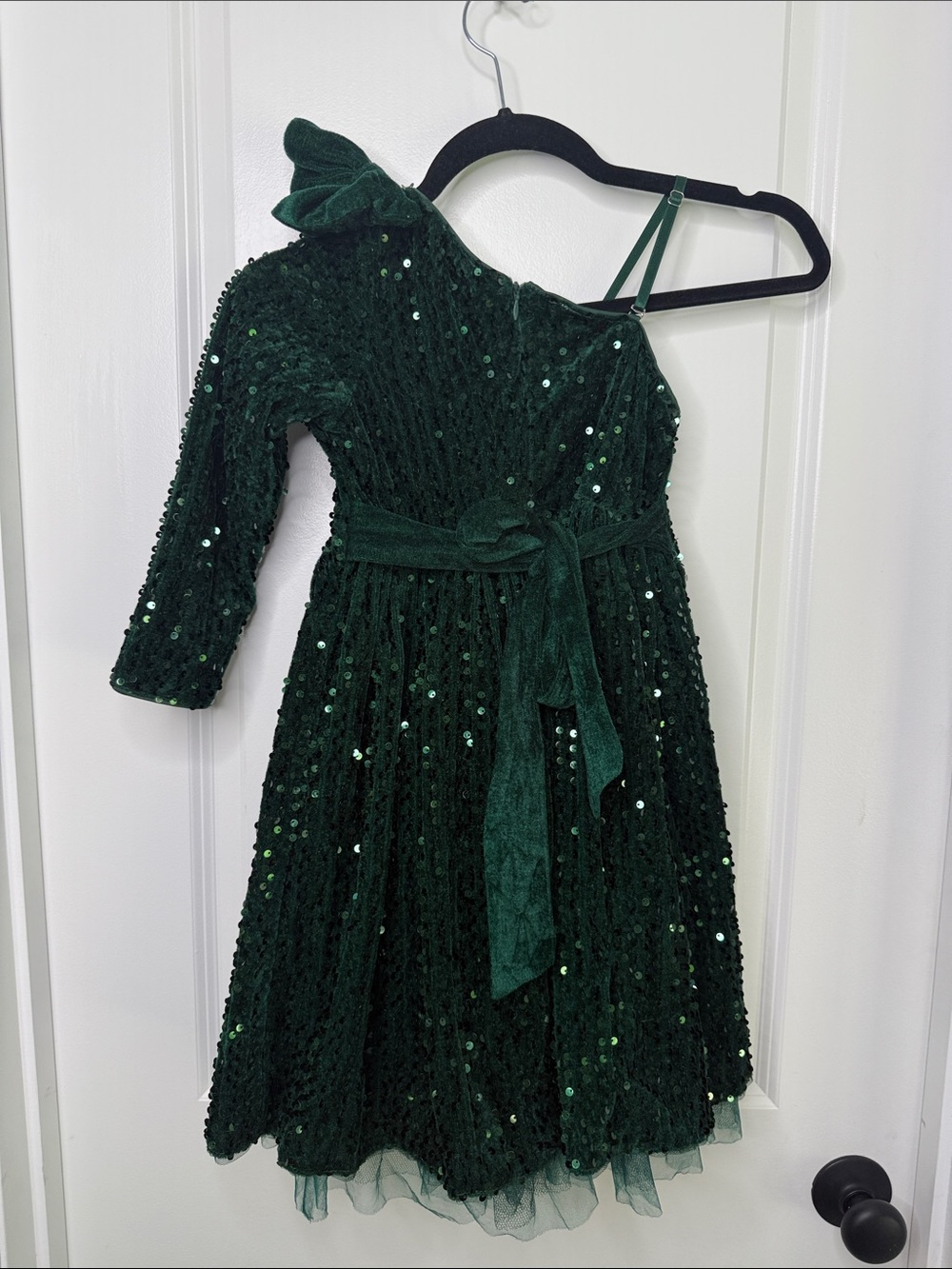 Girls' Emerald Green Sequin One-Shoulder Christmas Dress 6 - Picture 3 of 4